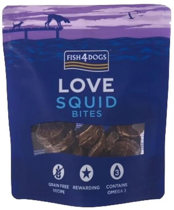 FISH4DOGS Love Recompensă pentru câini, bucăţi de calamar 80g